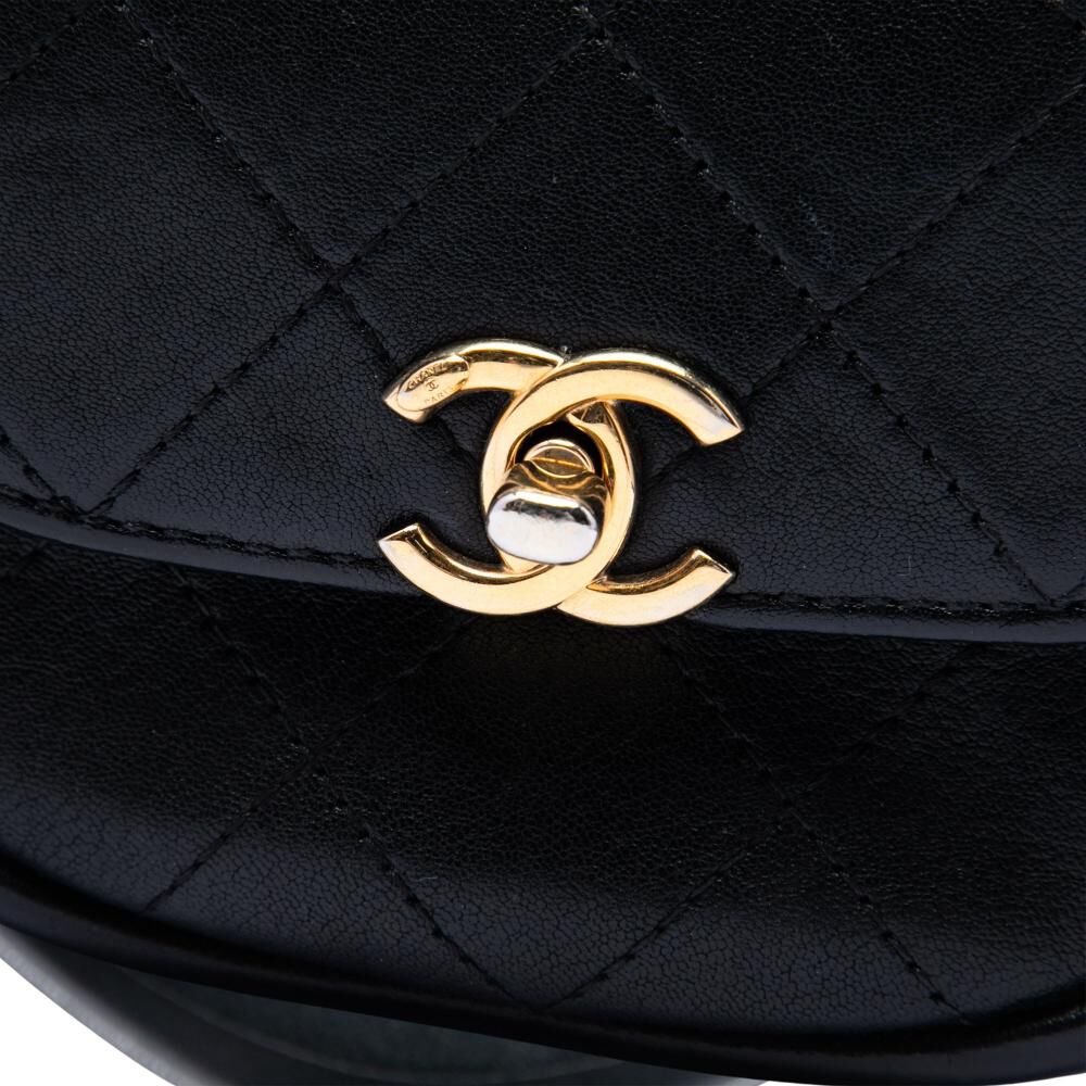 Chanel Messenger Bag