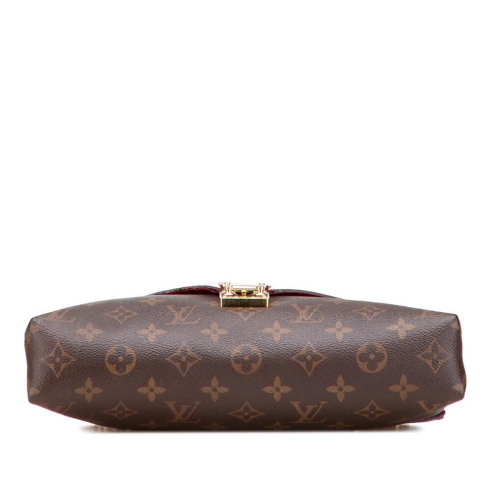 Louis Vuitton Pallas