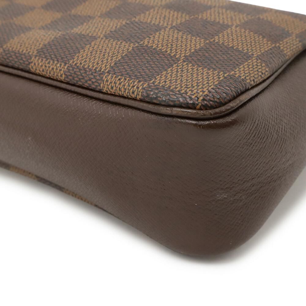 Louis Vuitton Trousse Makeup