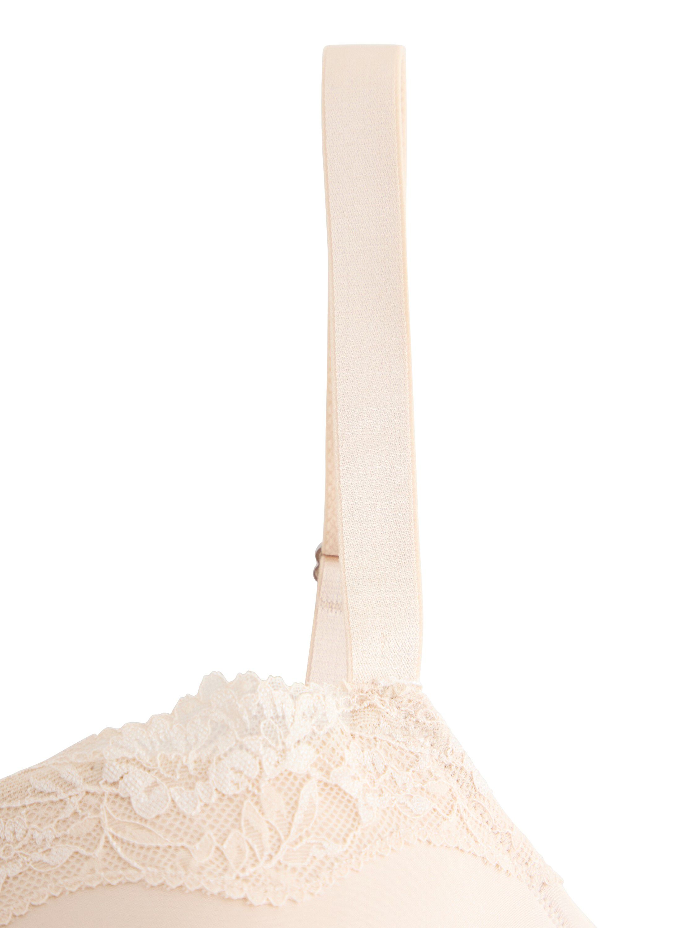 En komfortabel balconette-BH med fi