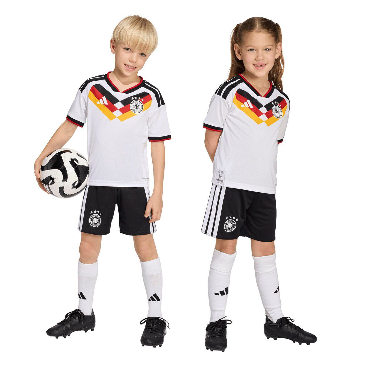 Tyskland 25/26 Hjemmebanes&aelig;t