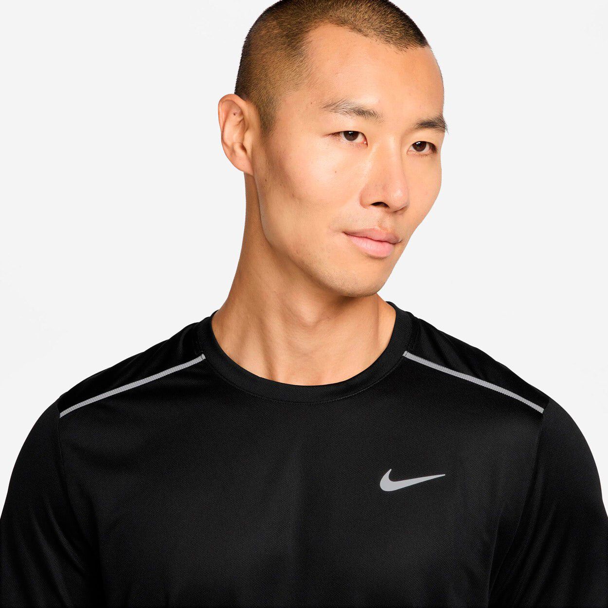 Miler Dri-Fit UV L&oslash;be T-shirt
