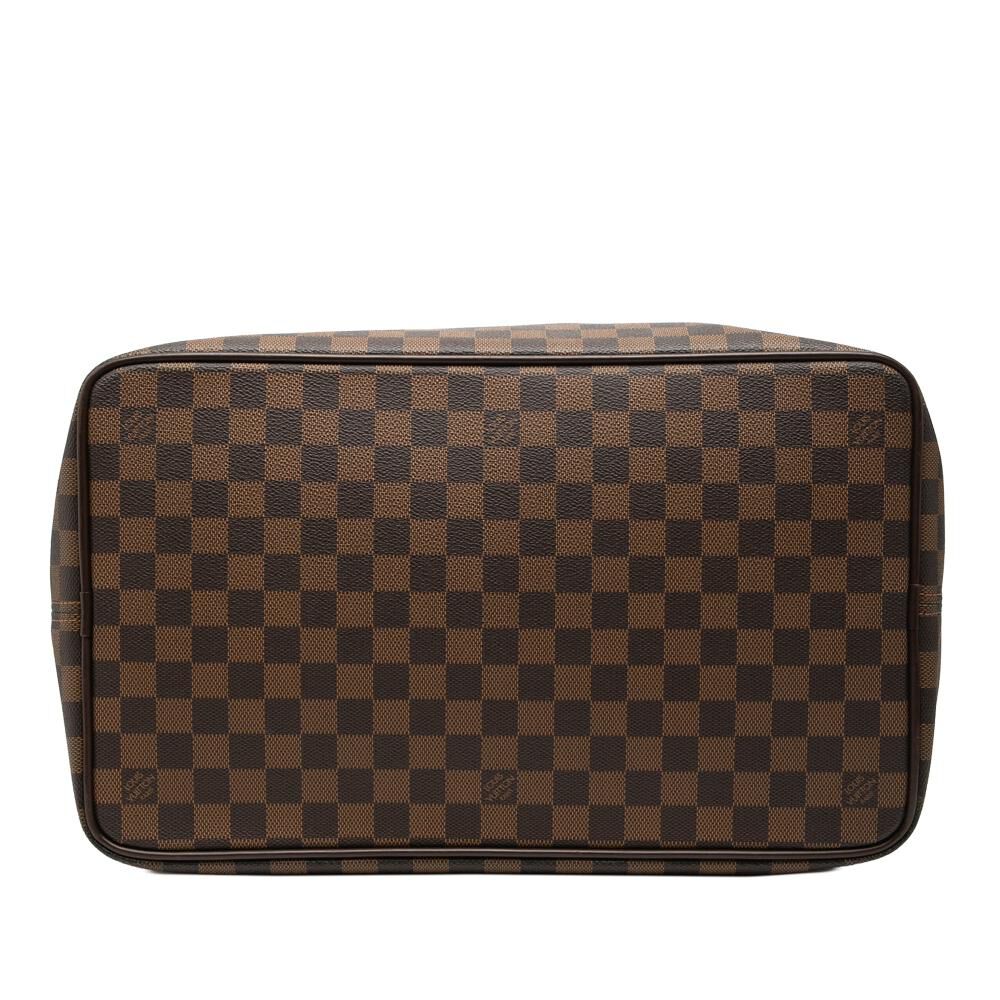 Louis Vuitton Greenwich