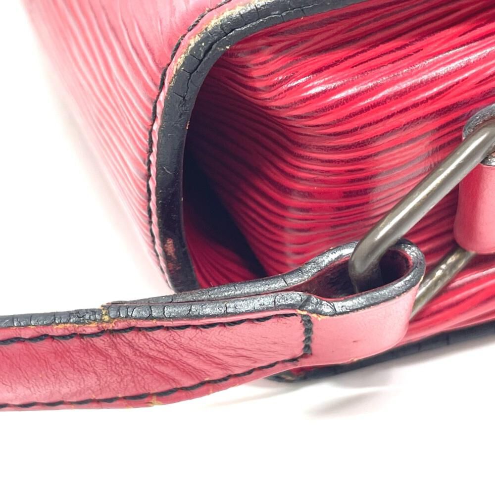 Louis Vuitton Cartouchiere