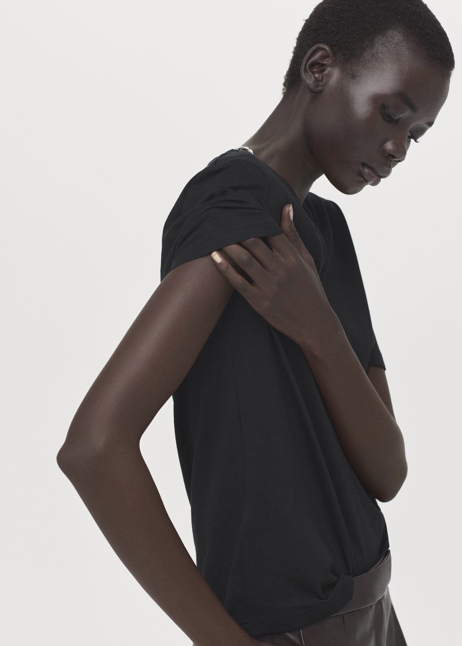 V-neck cotton T-shirt