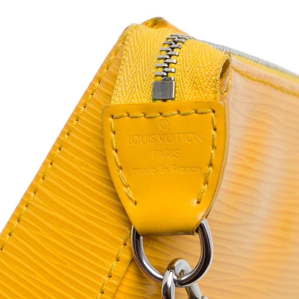 Louis Vuitton Pochette Accessoires