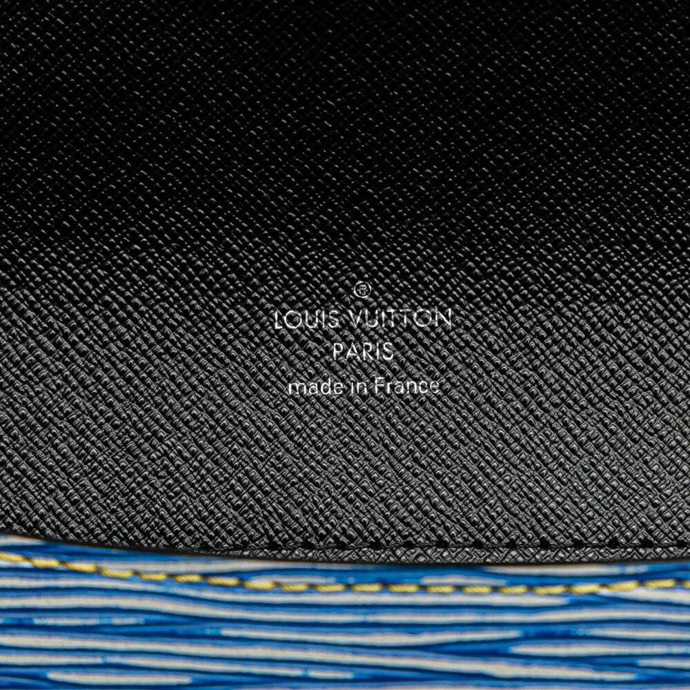 Louis Vuitton Shoulder Bags