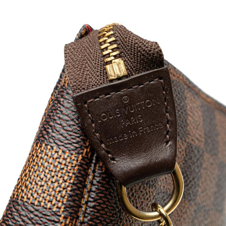 Louis Vuitton Pochette Accessoires
