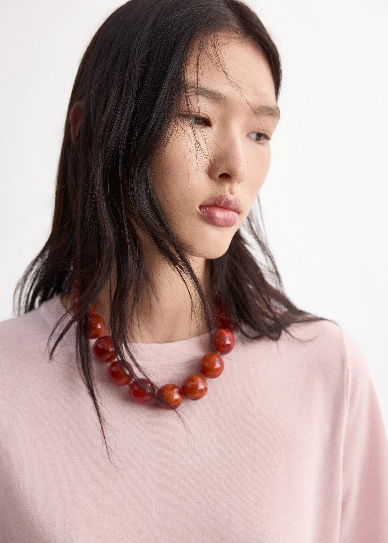 Short-sleeved knitted sweater