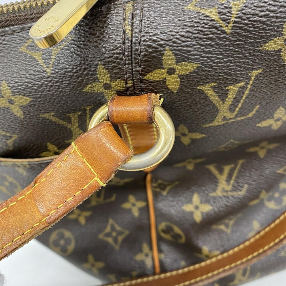 Louis Vuitton Totally