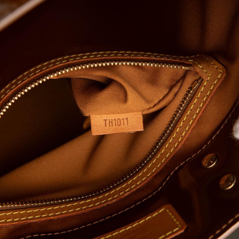 Louis Vuitton Reade