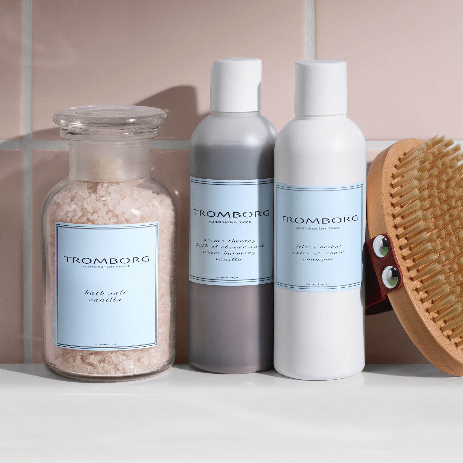 Aroma Therapy Bath & Shower Wash Sweet Harmony Vanilla