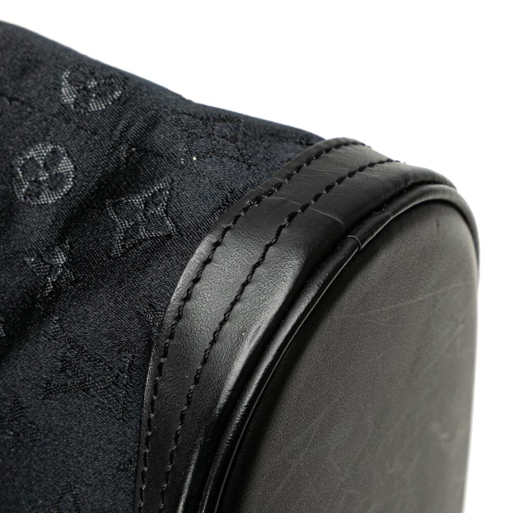 Louis Vuitton Bucket Bag