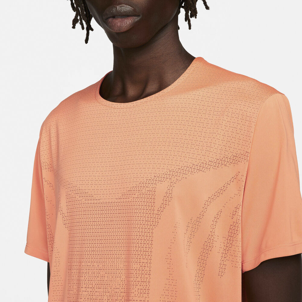 Dri Fit Rise 365 Lobe T Shirt