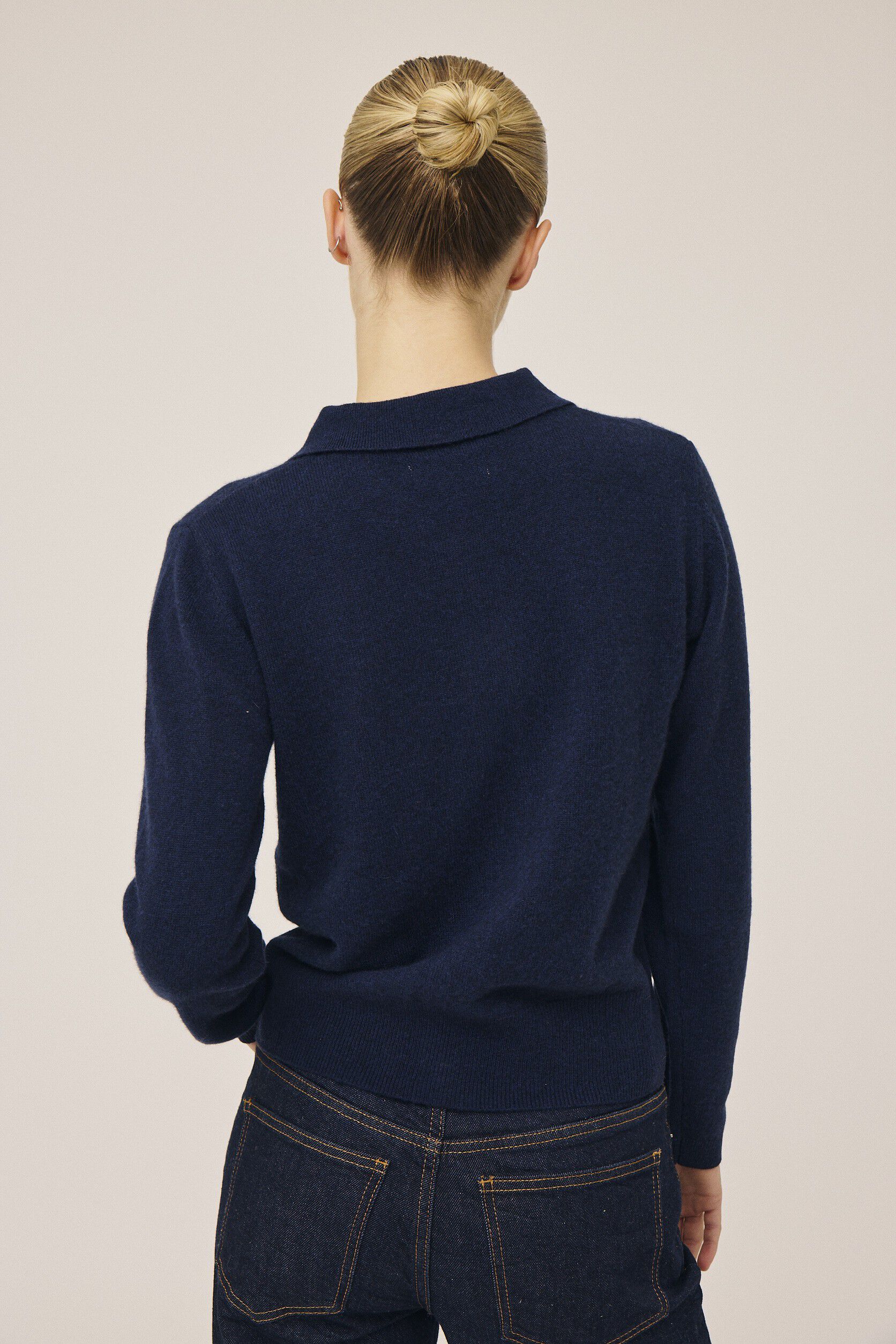 Mabel 15 Lang&aelig;rmede polo strikcardigan - 100% Cashmere