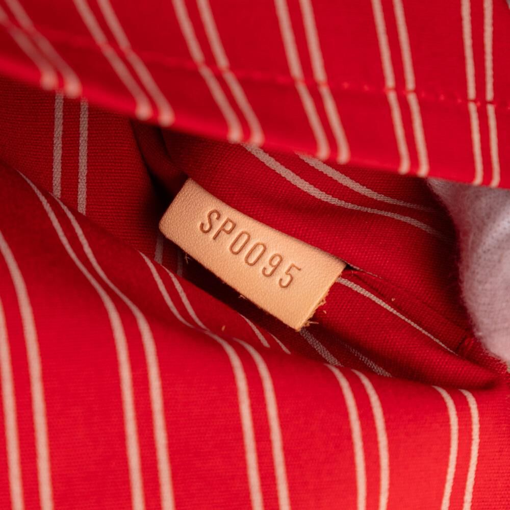 Louis Vuitton Antigua