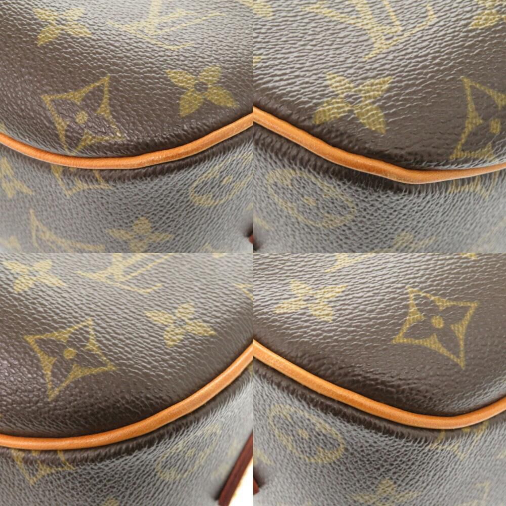 Louis Vuitton Shoulder Bags