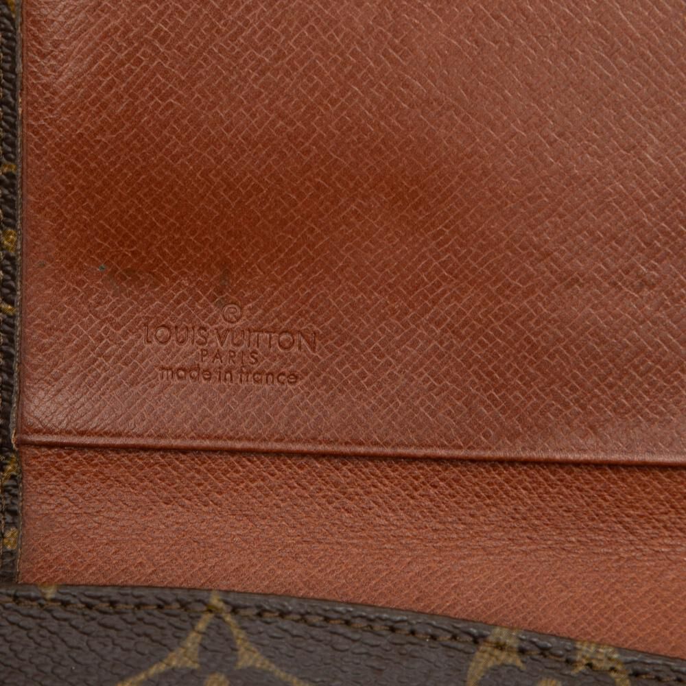 Louis Vuitton Clutch