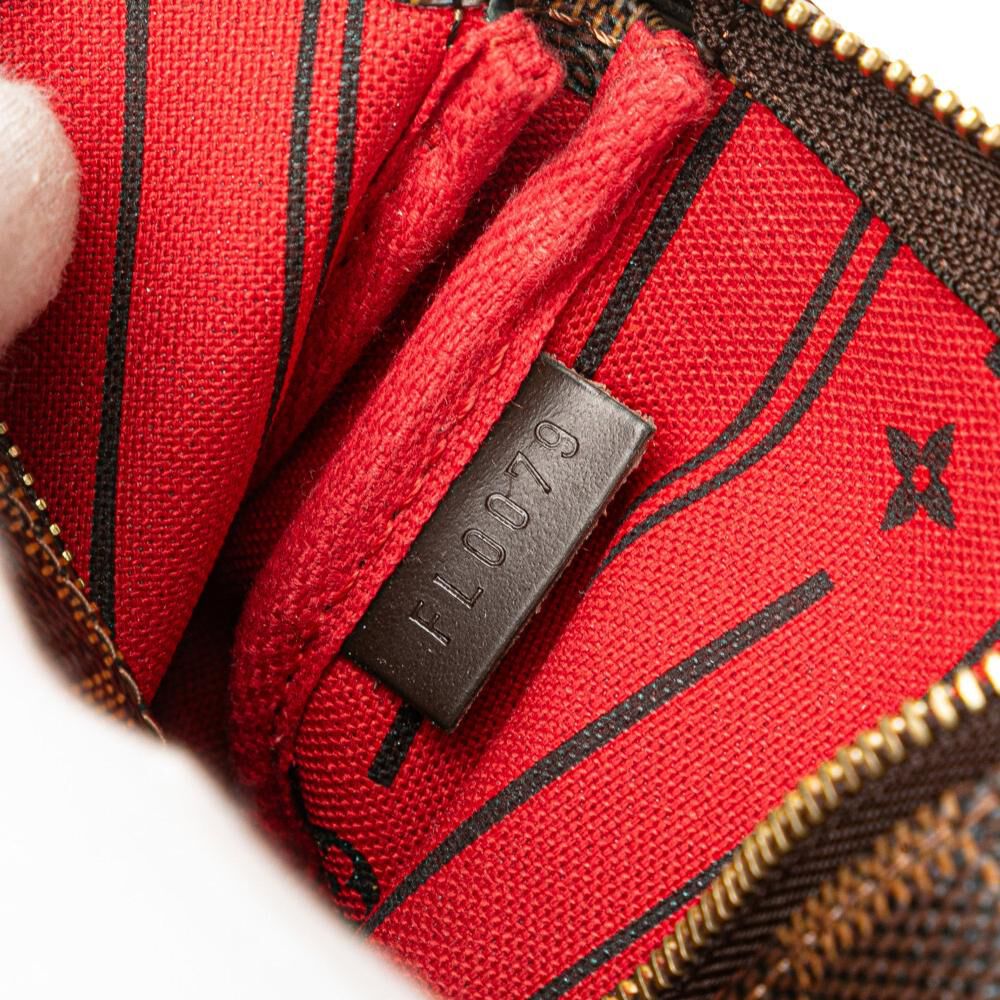 Louis Vuitton Pochette Accessoires