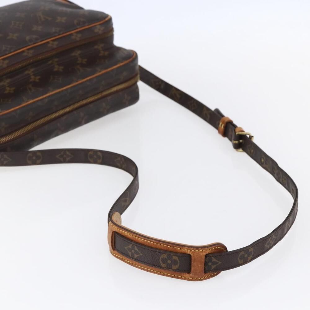 Louis Vuitton Messenger