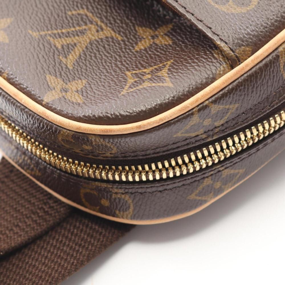 Louis Vuitton Crossbody Bag