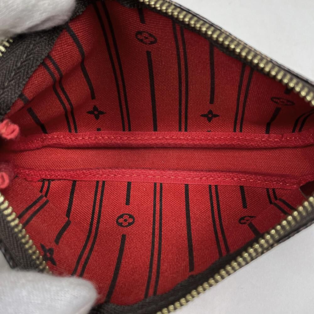 Louis Vuitton Pochette Accessoires