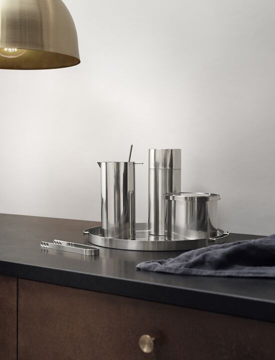 Arne Jacobsen cocktail shaker 0,75 l, steel