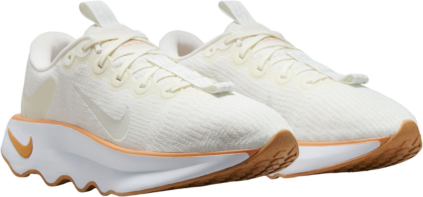 Motiva Walking Sneakers