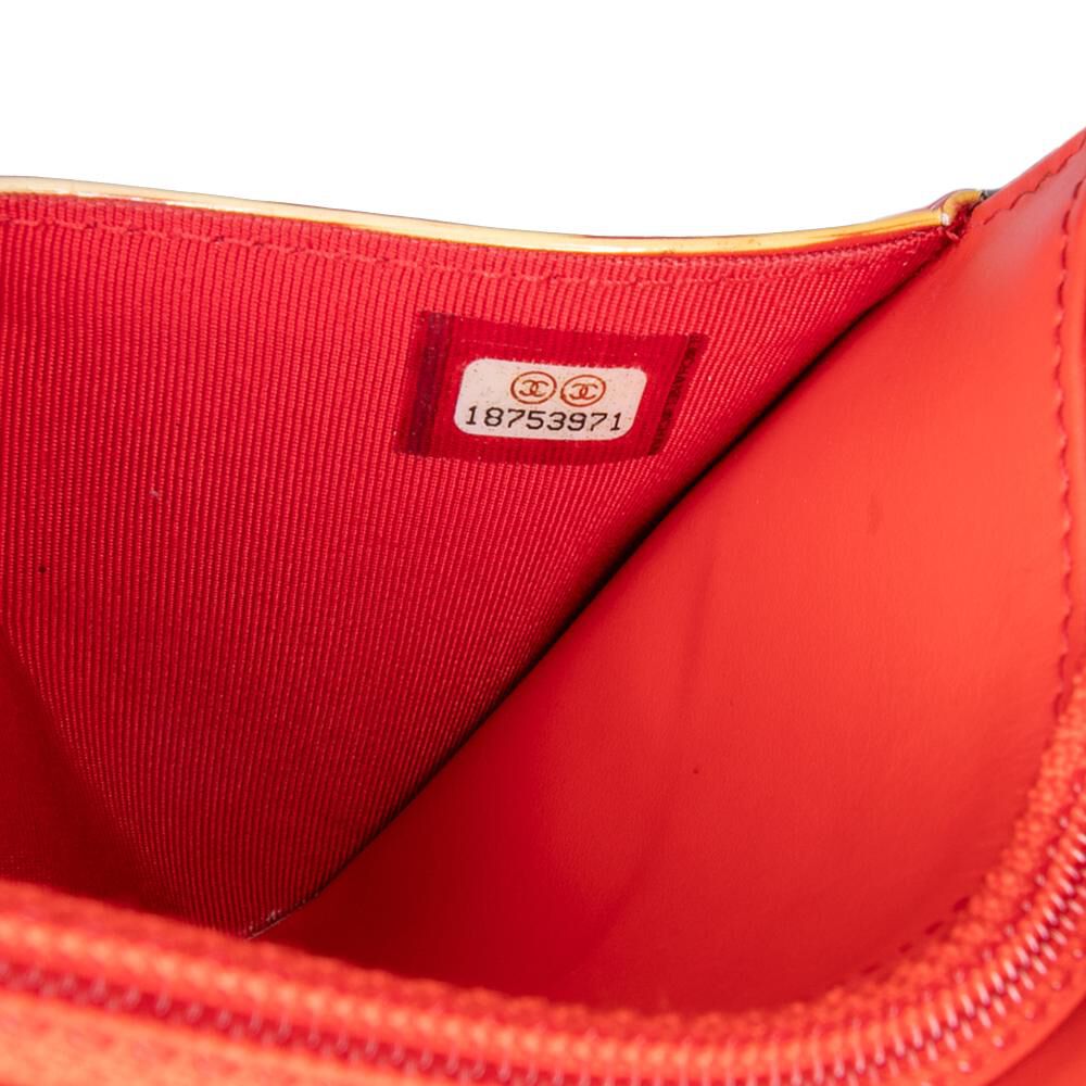 Chanel Wallet On Chain