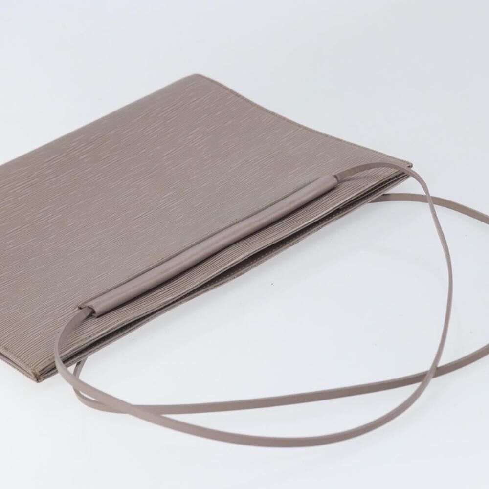 Louis Vuitton Saint Tropez