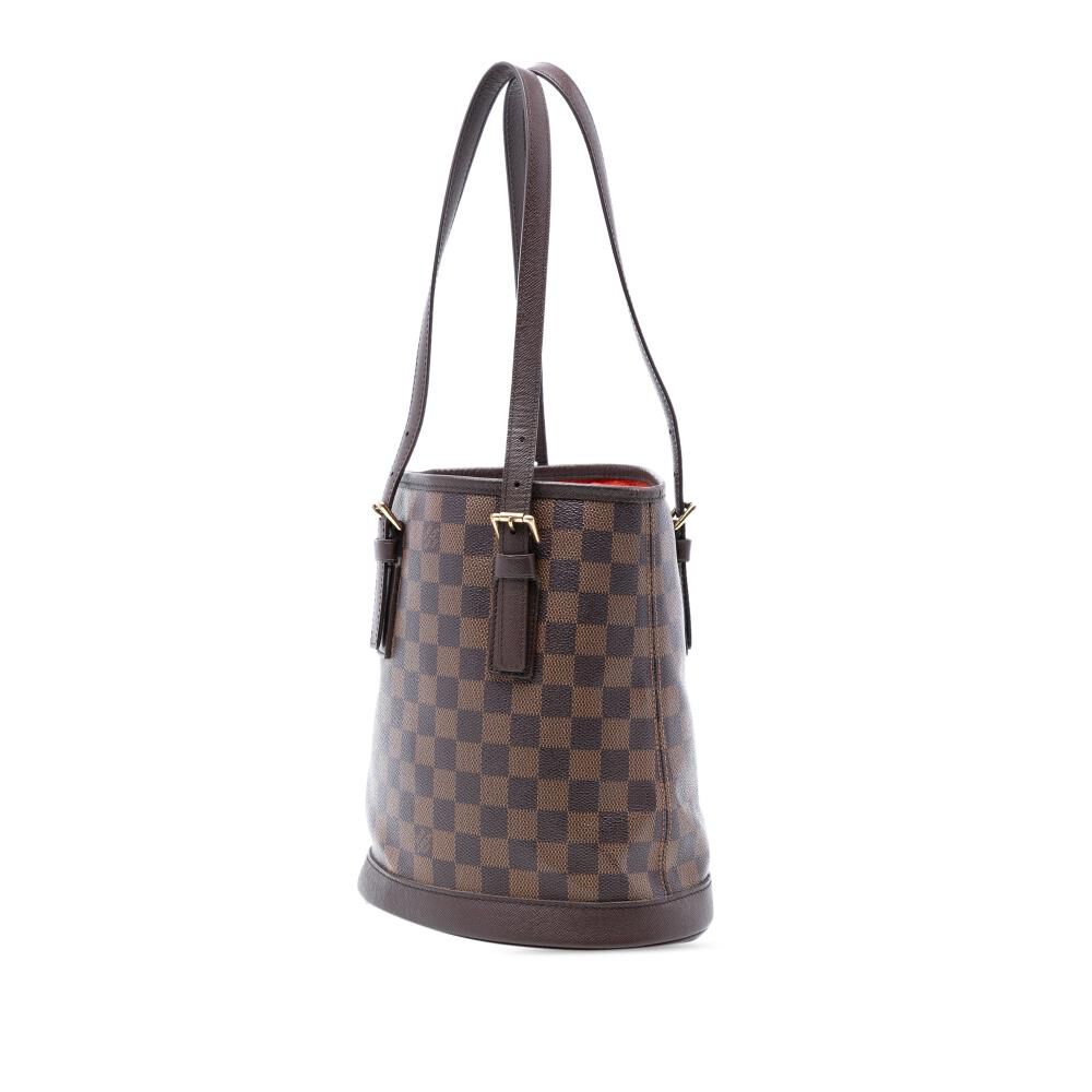 Louis Vuitton Marais
