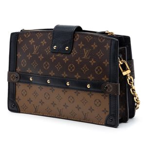 Louis Vuitton Clutch