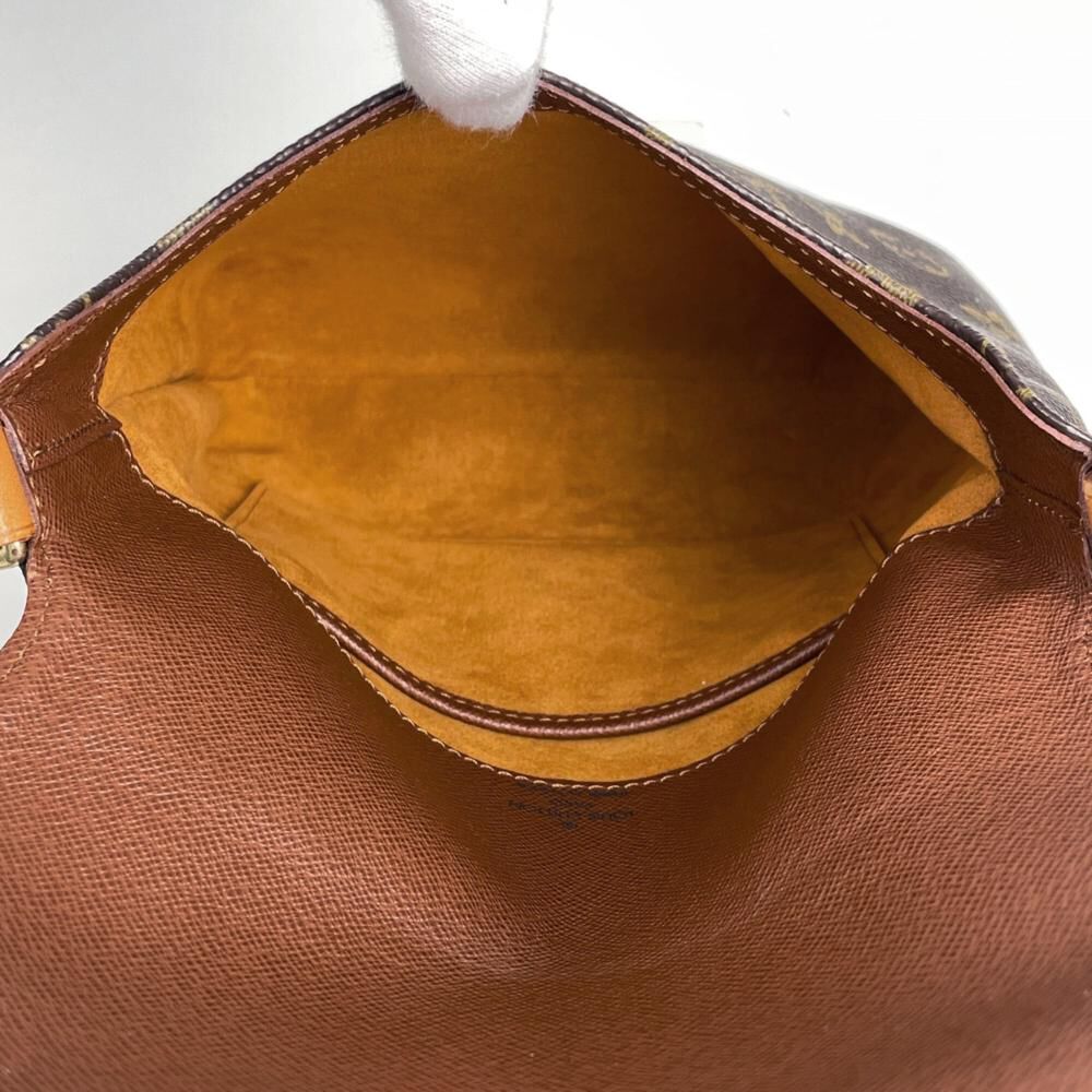 Louis Vuitton Musette Salsa