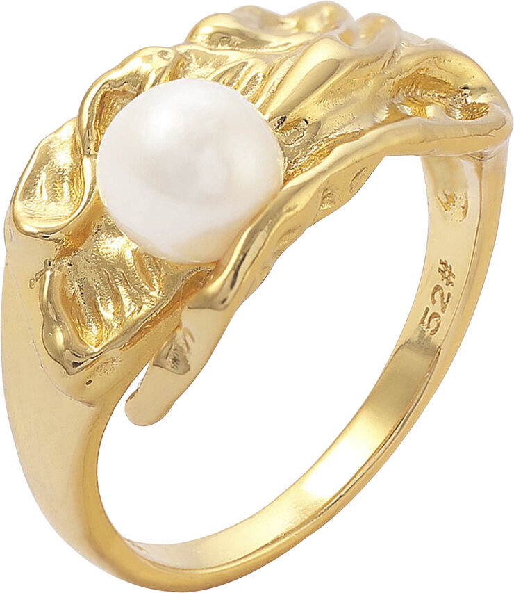 Kamma pearl ring