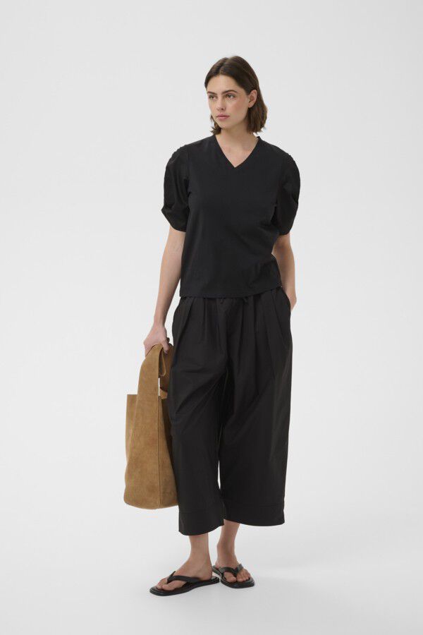 GUDRUNIW V-NECK TSHIRT