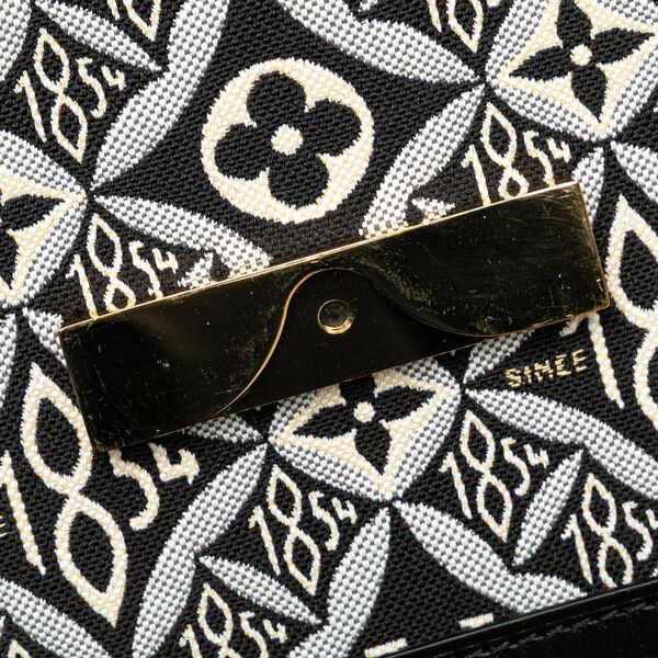 Louis Vuitton Dauphine