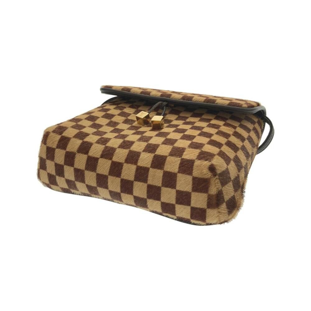 Louis Vuitton Shoulder Bags