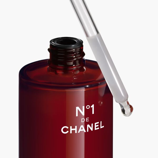 Smooths And Provides Radiance, For Younger-Looking Skin.