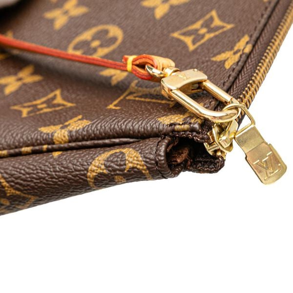 Louis Vuitton Pochette Accessoires