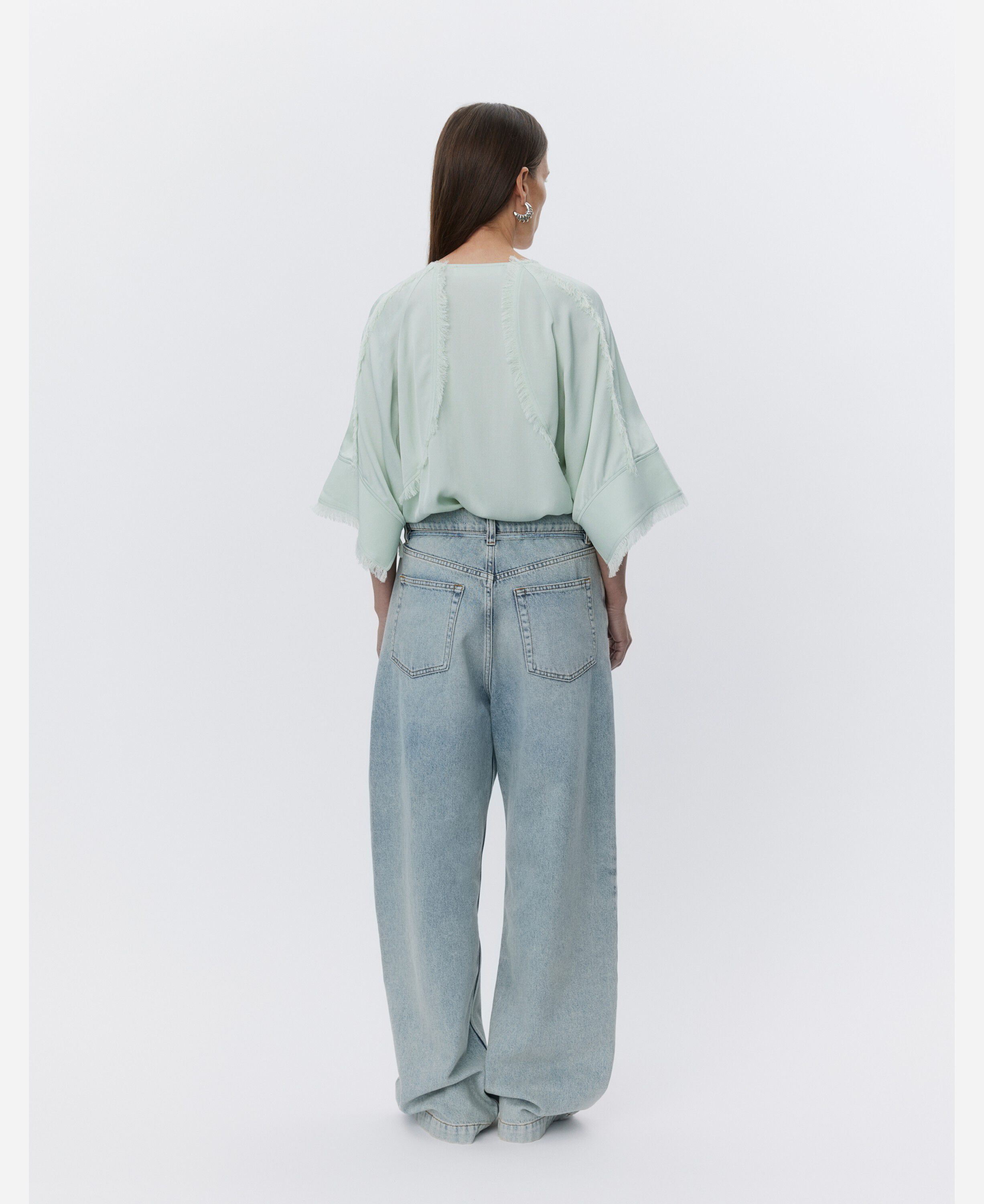 Zelie - Matte Crepe
