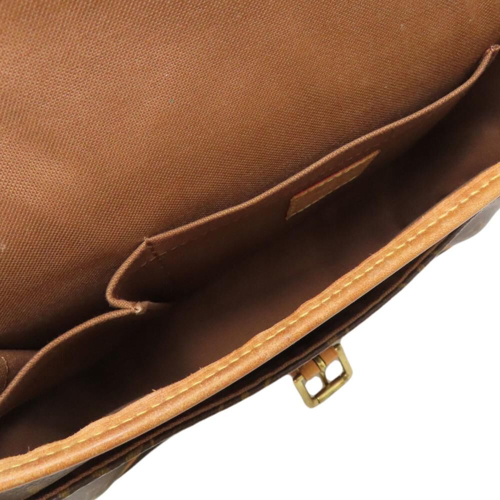 Louis Vuitton Saumur