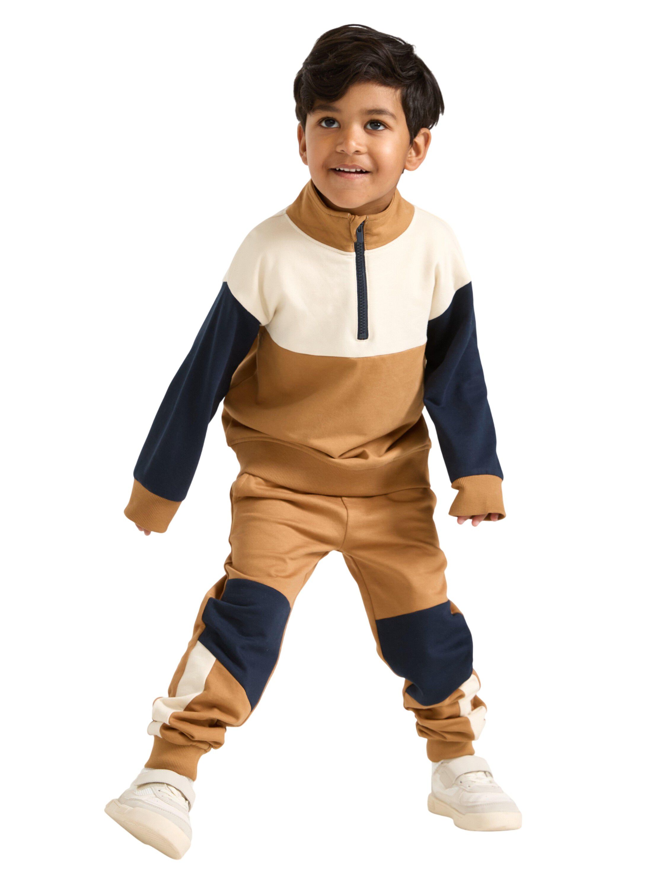 Soft and comfy joggers with brushed