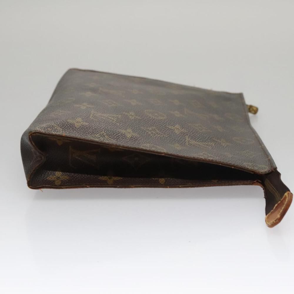 Louis Vuitton Poche Toilette