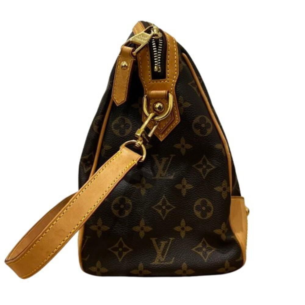 Louis Vuitton Shoulder Bags