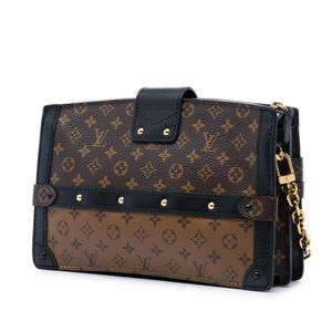 Louis Vuitton Clutch