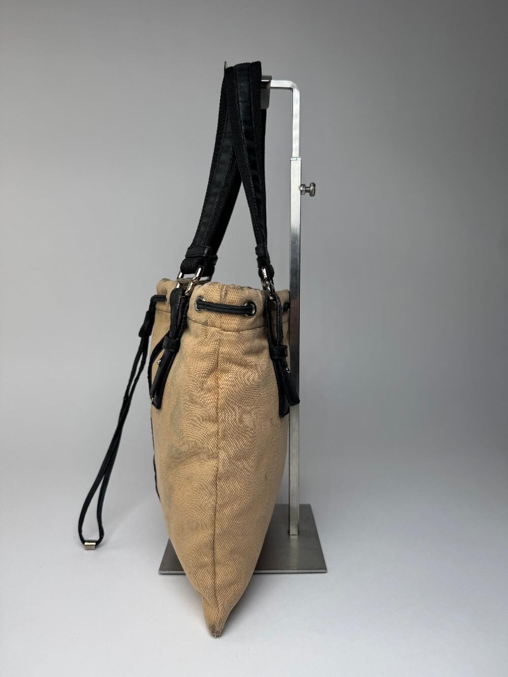 Yves Saint Laurent Handbag