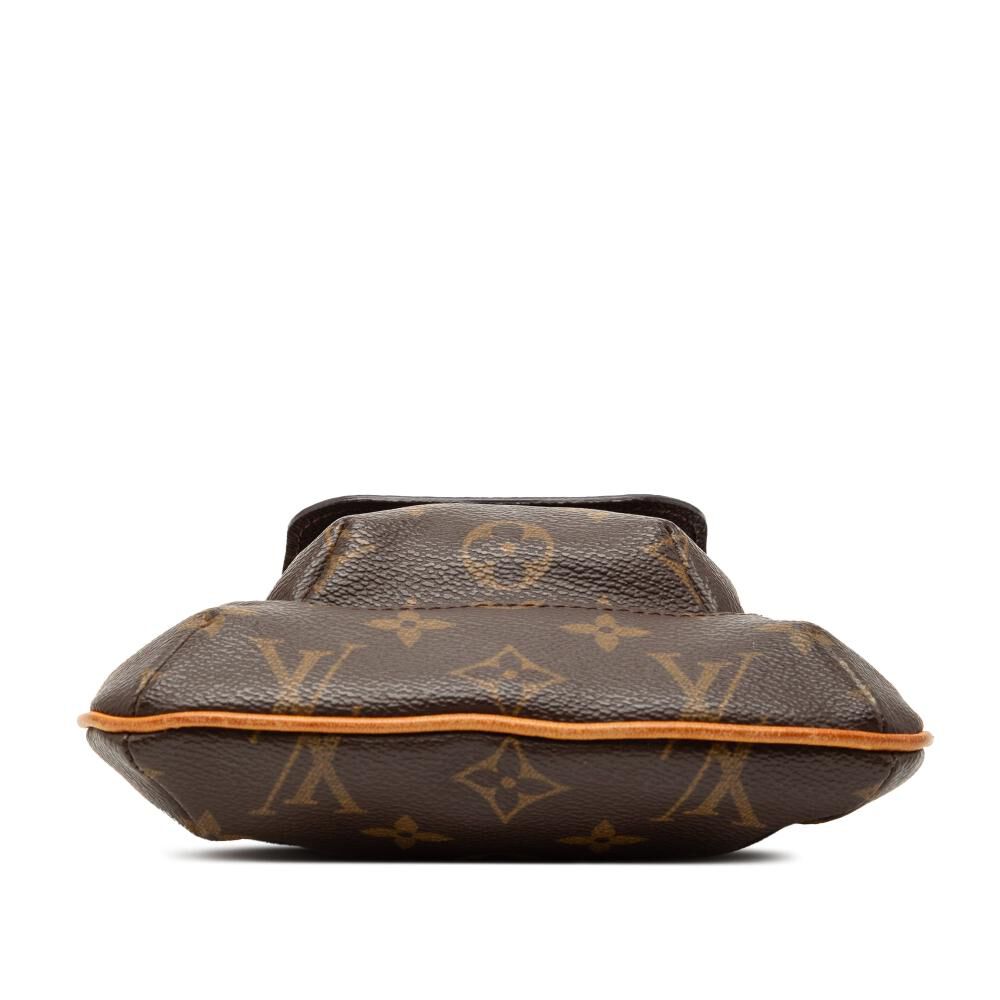 Louis Vuitton Clutch