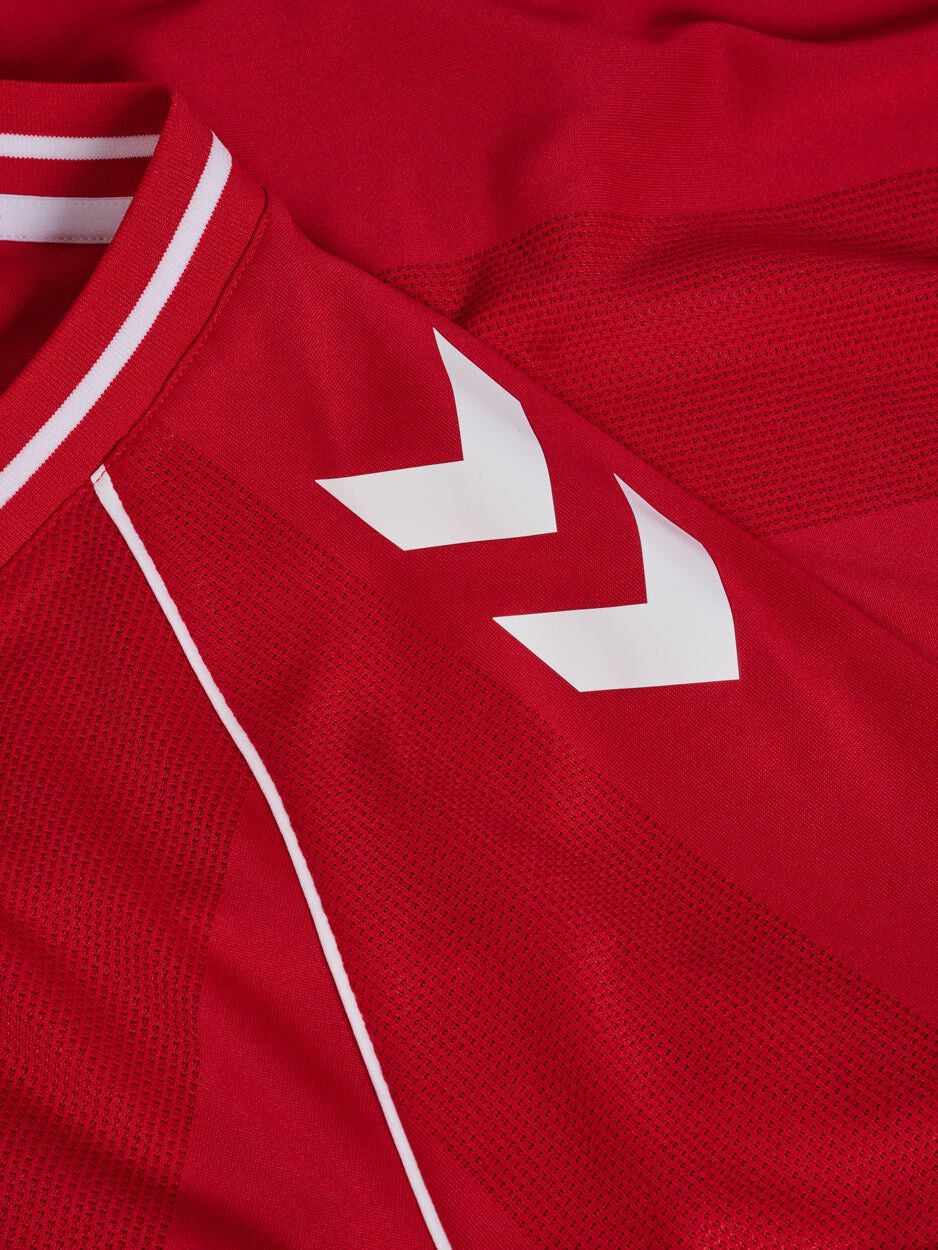 DBU Danmark 26 Voksen Lang&aelig;rmet Hjemmebanetr&oslash;je