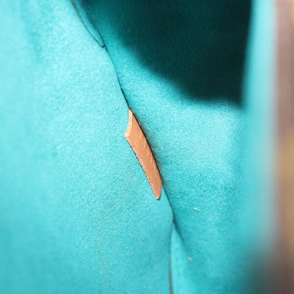 Louis Vuitton Saumur