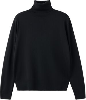 Turtleneck knitted sweater